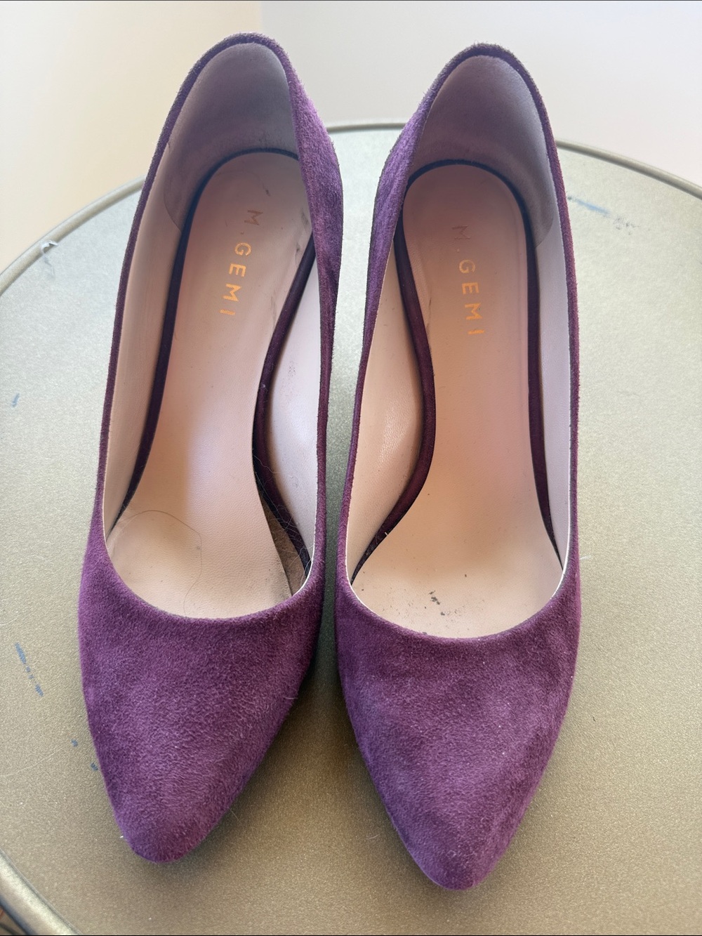 M GEMI Women's Plum Suede Pointed-Toe Heels